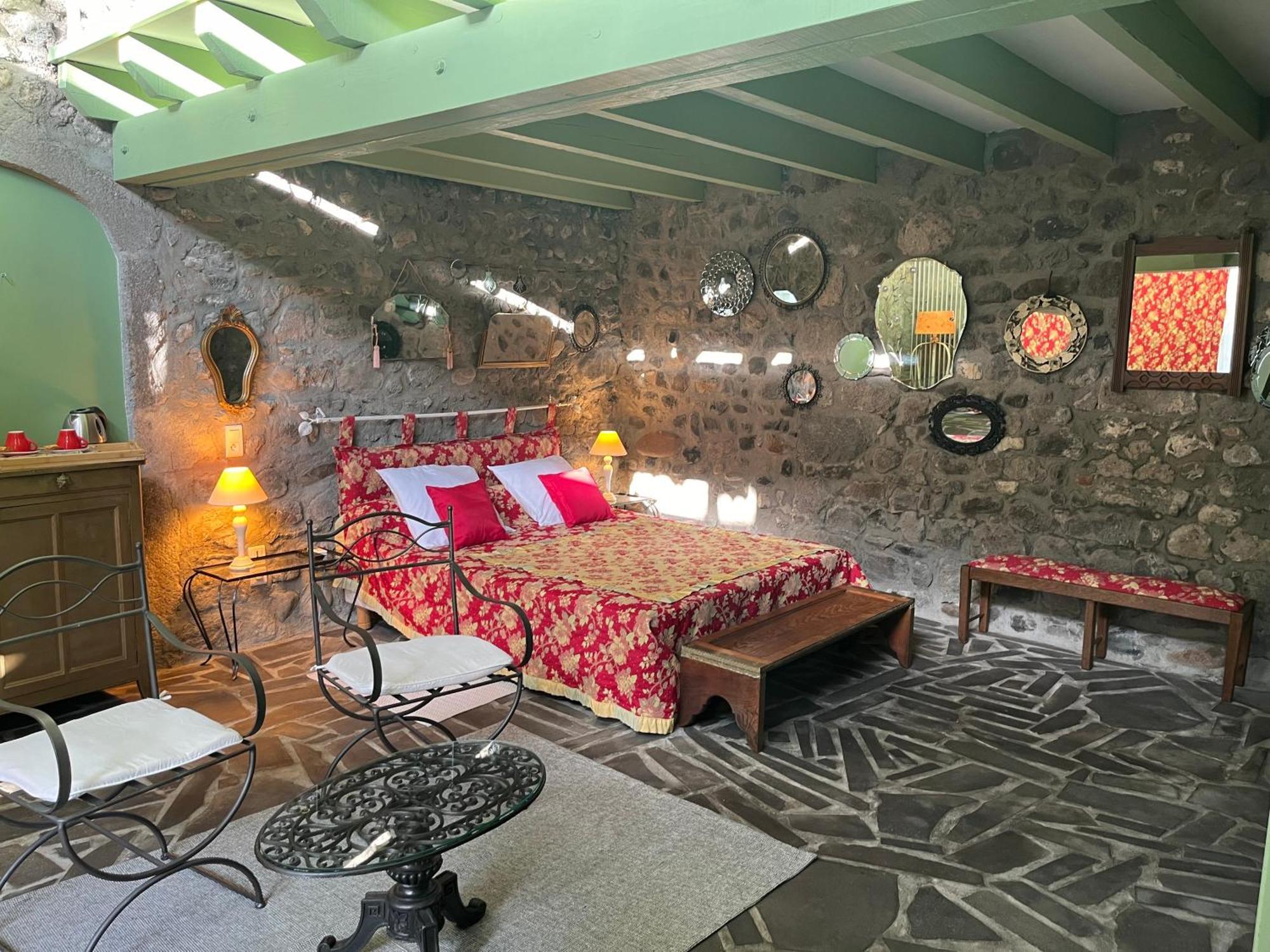 La Cour Carree Hotel Perrier Ngoại thất bức ảnh